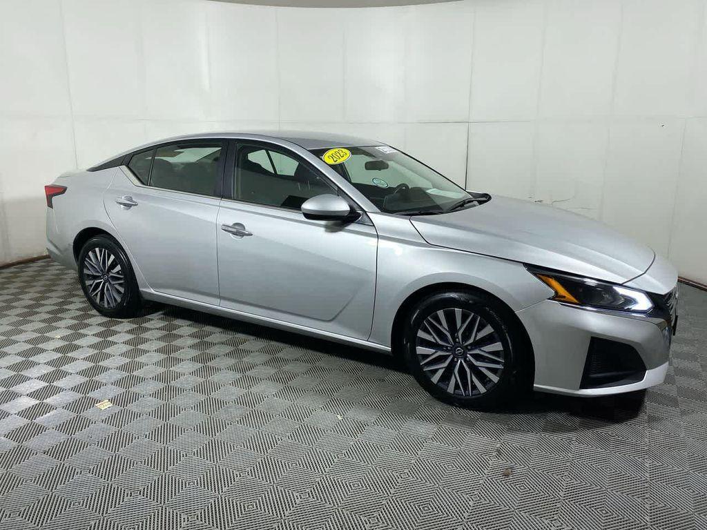 used 2023 Nissan Altima car, priced at $19,995
