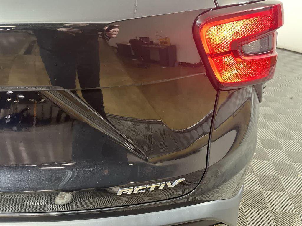 used 2024 Chevrolet Trax car, priced at $23,995