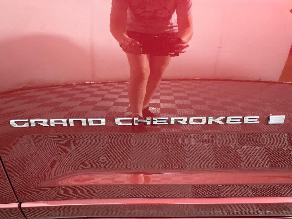 used 2022 Jeep Grand Cherokee car, priced at $39,995