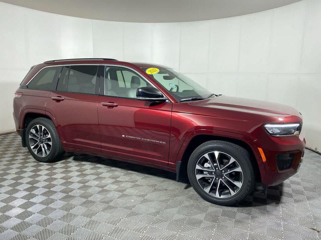 used 2022 Jeep Grand Cherokee car, priced at $39,995