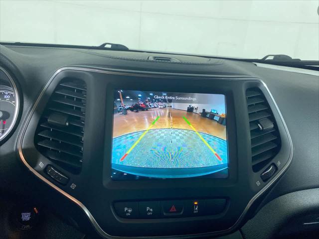 used 2023 Jeep Cherokee car, priced at $23,206