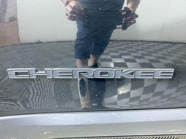 used 2023 Jeep Cherokee car, priced at $23,206