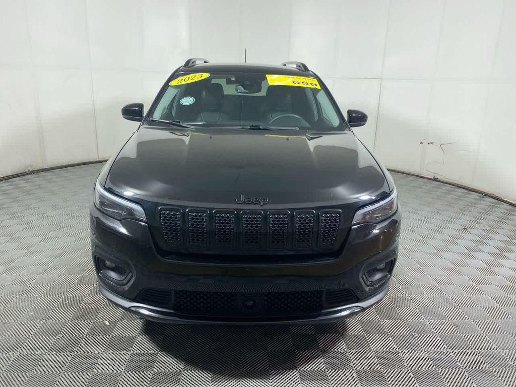 used 2023 Jeep Cherokee car, priced at $22,345