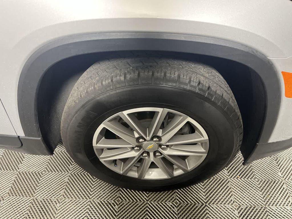 used 2022 Chevrolet Traverse car, priced at $26,995