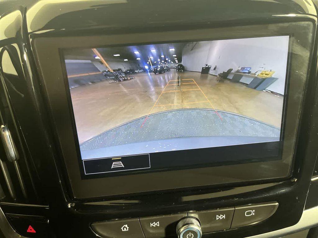 used 2022 Chevrolet Traverse car, priced at $26,995