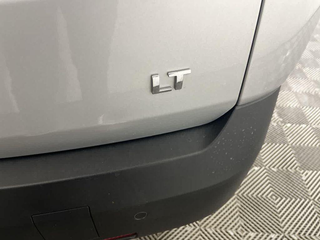 used 2022 Chevrolet Traverse car, priced at $26,995