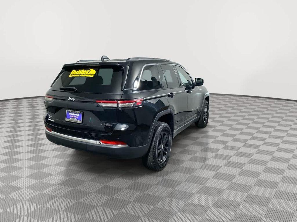 used 2022 Jeep Grand Cherokee car, priced at $30,995