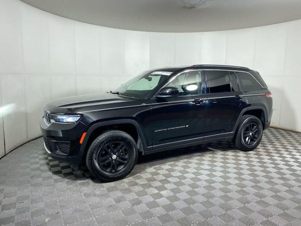 used 2022 Jeep Grand Cherokee car, priced at $30,995