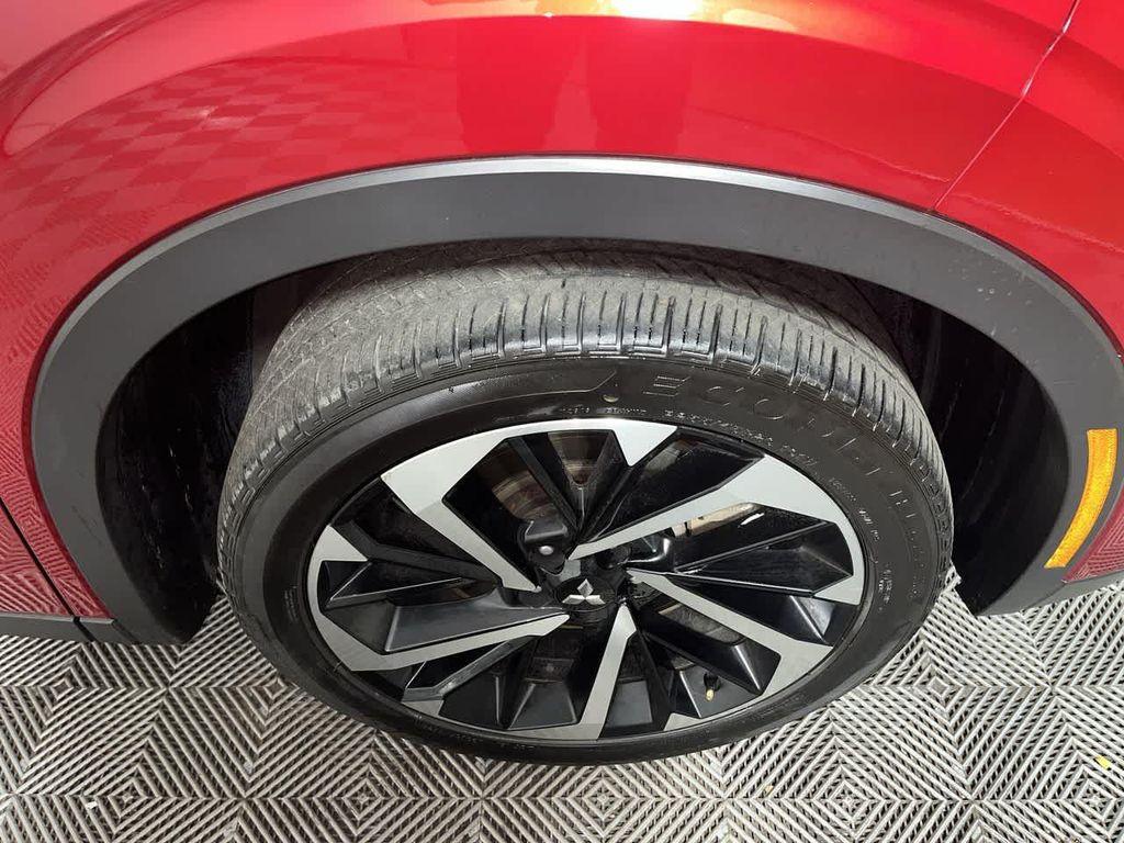 used 2024 Mitsubishi Outlander car, priced at $25,951