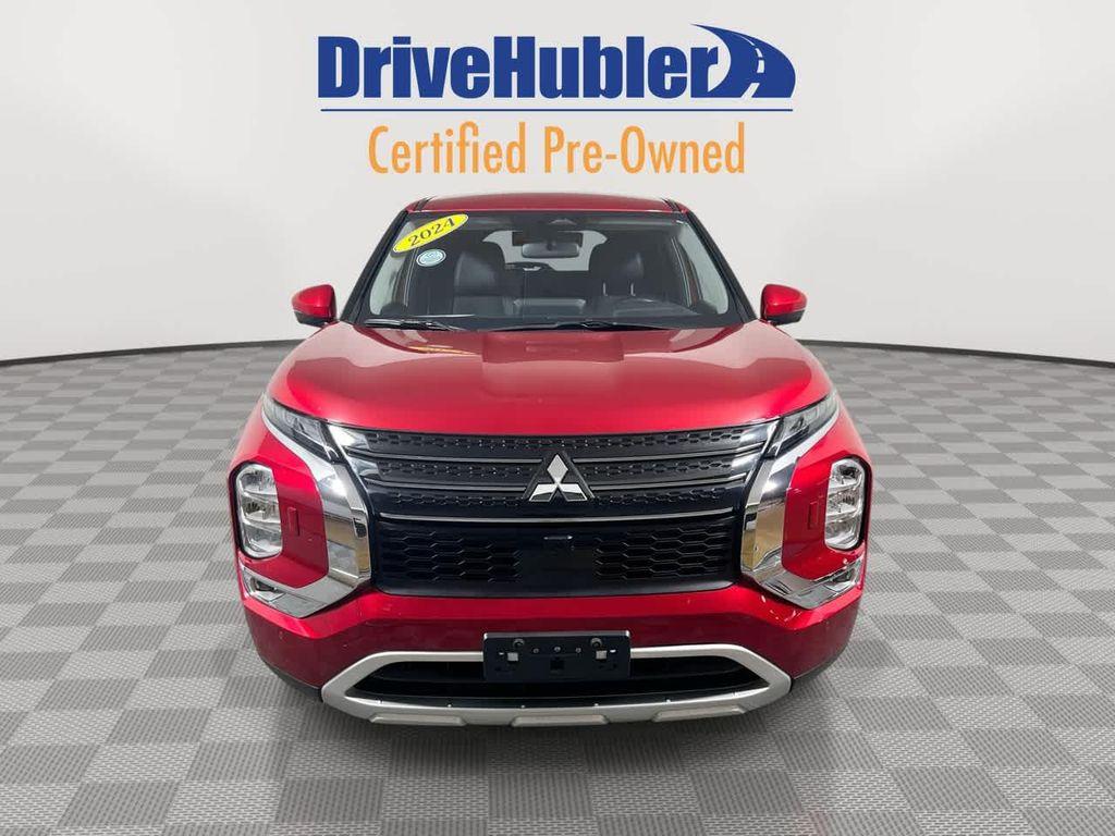 used 2024 Mitsubishi Outlander car, priced at $25,951