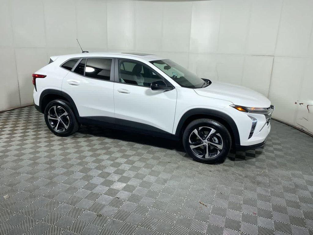 used 2025 Chevrolet Trax car, priced at $25,795