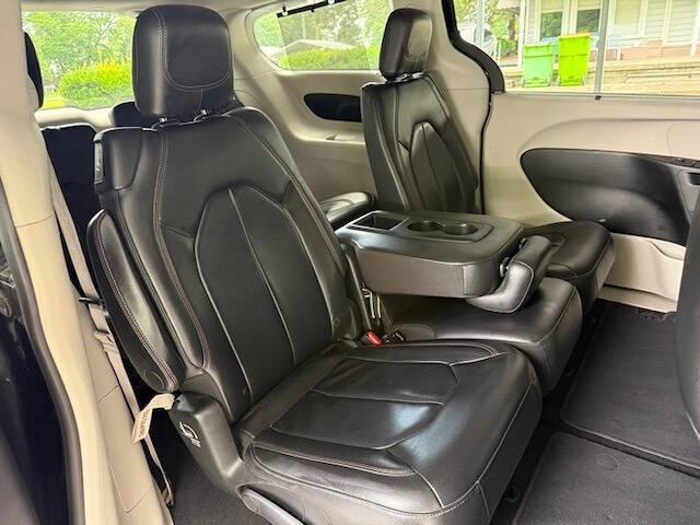 used 2017 Chrysler Pacifica car, priced at $11,450