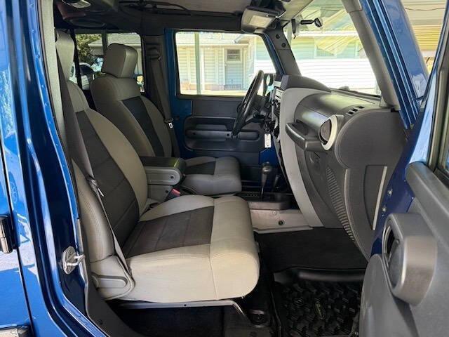 used 2010 Jeep Wrangler Unlimited car, priced at $14,950