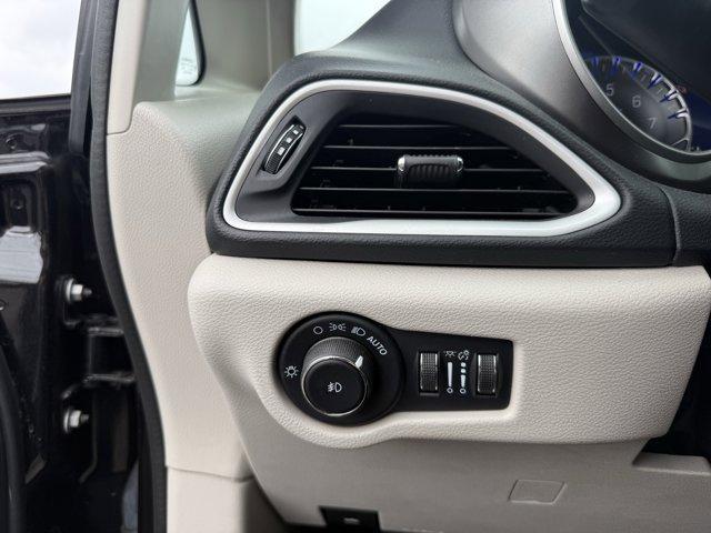 used 2022 Chrysler Pacifica car, priced at $23,990