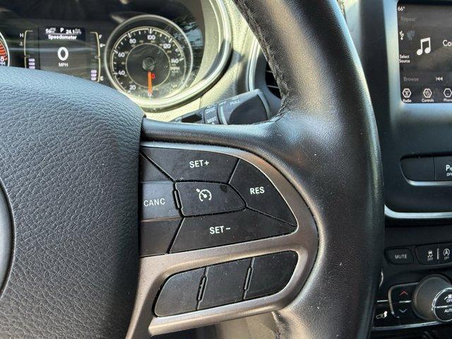 used 2020 Jeep Cherokee car, priced at $16,990