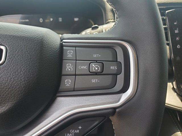 new 2025 Jeep Wagoneer L car, priced at $74,090
