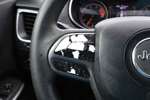 used 2019 Jeep Cherokee car, priced at $9,990