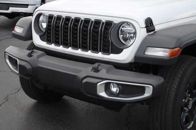 new 2024 Jeep Gladiator car, priced at $39,593