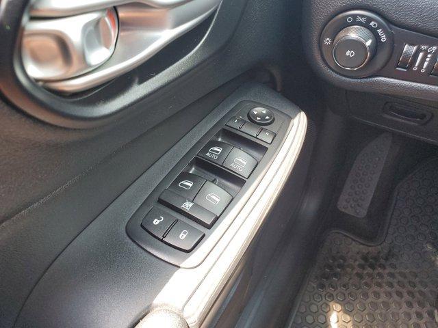 used 2016 Jeep Cherokee car, priced at $11,594