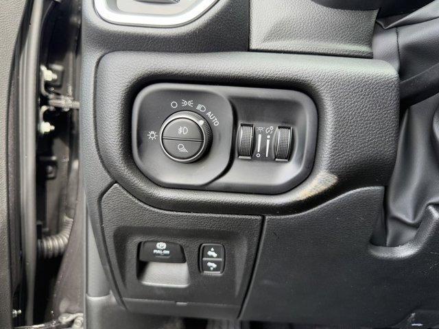 new 2025 Ram 1500 car
