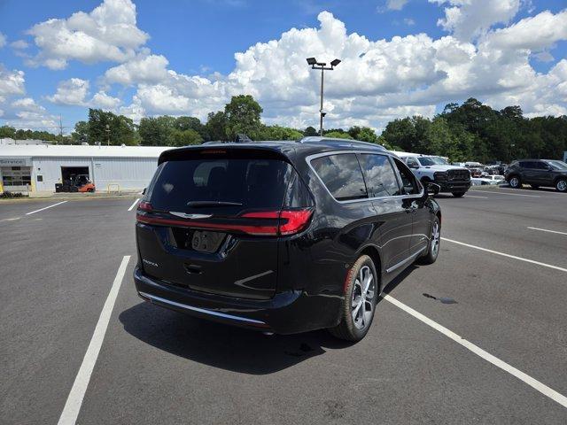new 2026 Chrysler Pacifica car