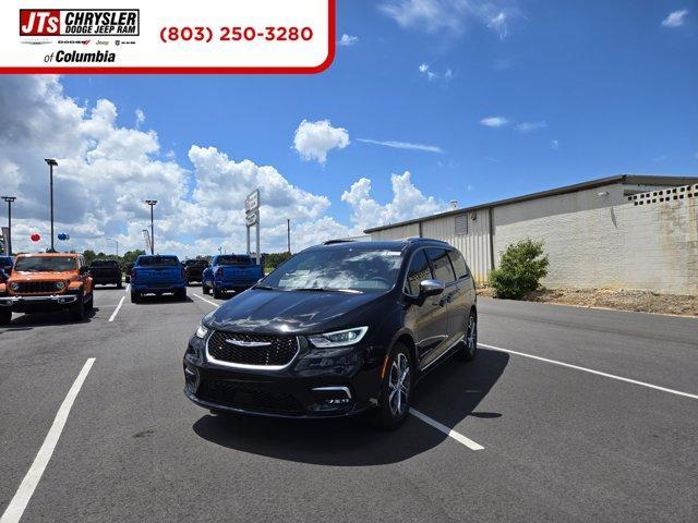 new 2026 Chrysler Pacifica car