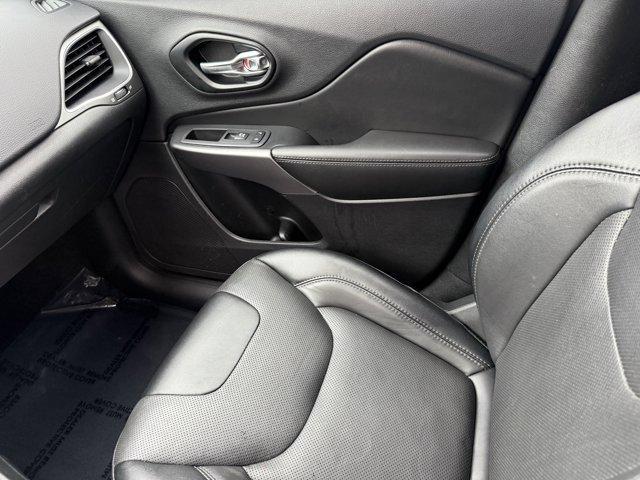 used 2022 Jeep Cherokee car, priced at $21,990