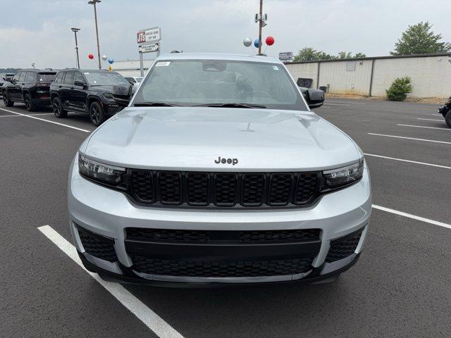new 2025 Jeep Grand Cherokee L car, priced at $50,220
