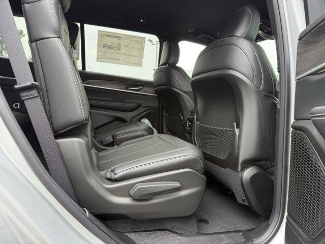new 2025 Jeep Grand Cherokee L car, priced at $50,220