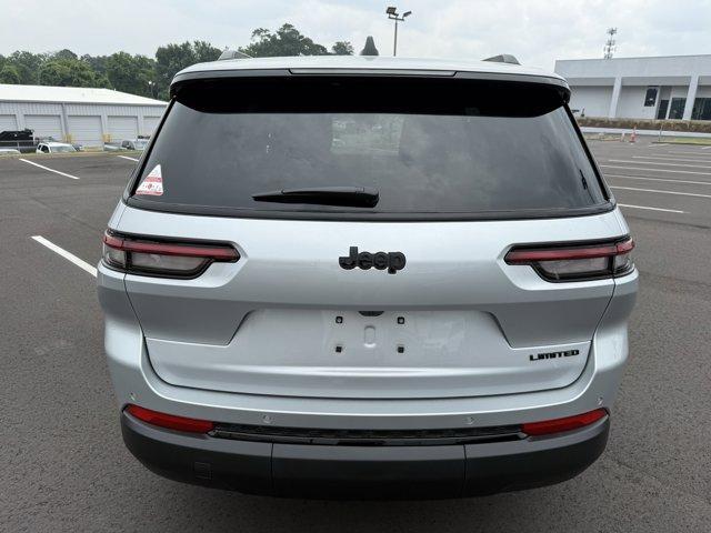 new 2025 Jeep Grand Cherokee L car, priced at $50,220