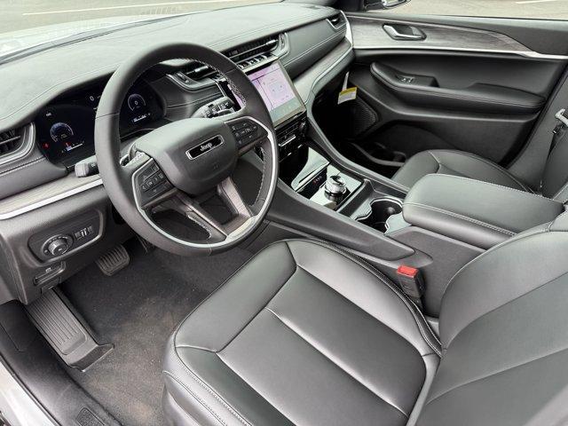 new 2025 Jeep Grand Cherokee L car, priced at $50,220
