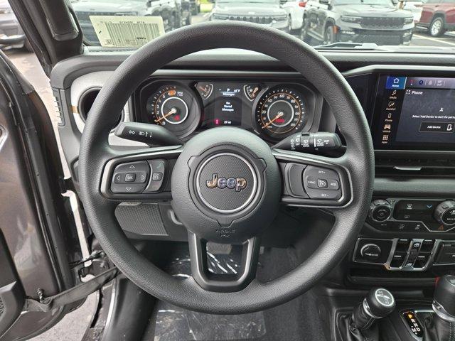 new 2025 Jeep Wrangler car, priced at $38,564