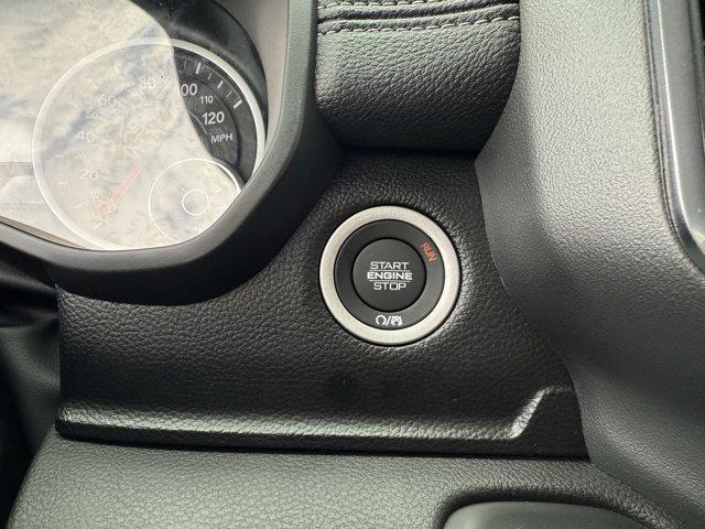 new 2025 Ram 1500 car