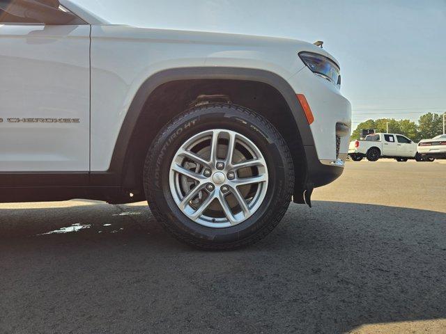 used 2023 Jeep Grand Cherokee L car, priced at $28,990