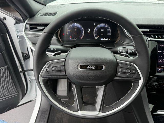 new 2025 Jeep Grand Cherokee car, priced at $44,135