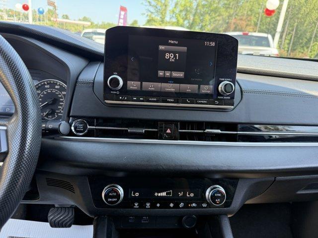 used 2022 Mitsubishi Outlander car, priced at $19,990