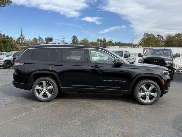 used 2021 Jeep Grand Cherokee L car, priced at $34,990