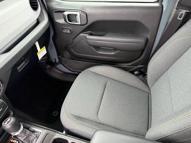 new 2025 Jeep Wrangler car, priced at $44,075