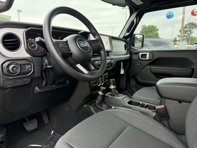 new 2025 Jeep Wrangler car, priced at $44,075