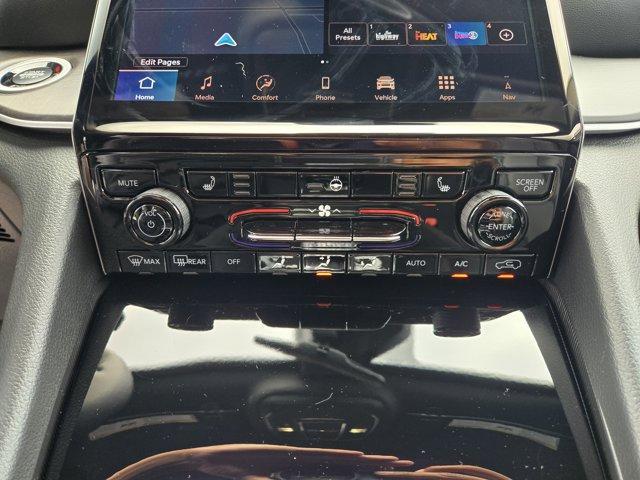 new 2025 Jeep Grand Cherokee L car, priced at $48,086