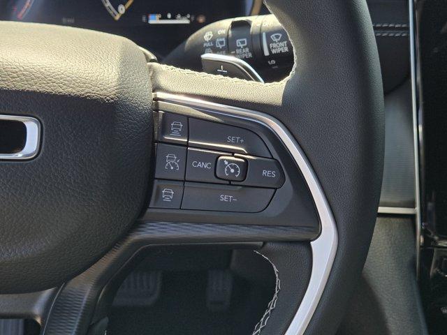 new 2025 Jeep Grand Cherokee car, priced at $34,384