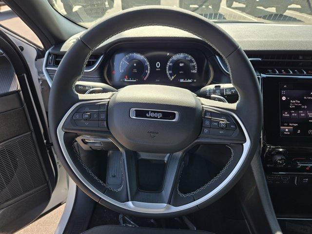 new 2025 Jeep Grand Cherokee car, priced at $34,384