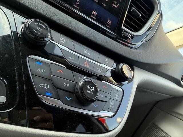 used 2022 Chrysler Pacifica car, priced at $21,990