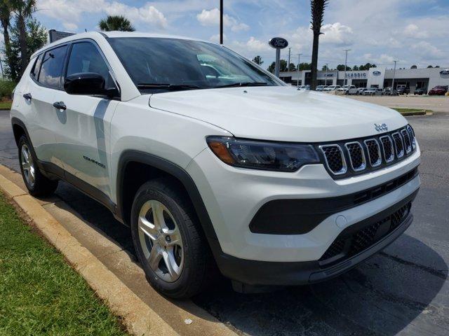 new 2023 Jeep Compass car, priced at $26,930