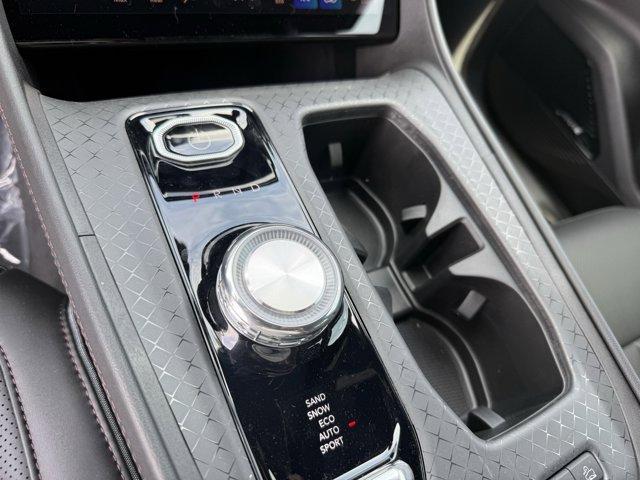 new 2025 Jeep Wagoneer S car