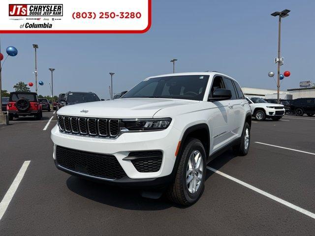 new 2025 Jeep Grand Cherokee car, priced at $41,575