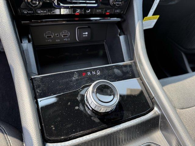 new 2025 Jeep Grand Cherokee car, priced at $41,575