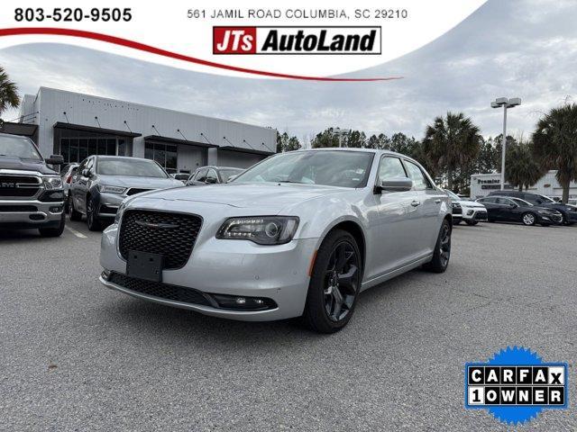 used 2022 Chrysler 300 car, priced at $26,996