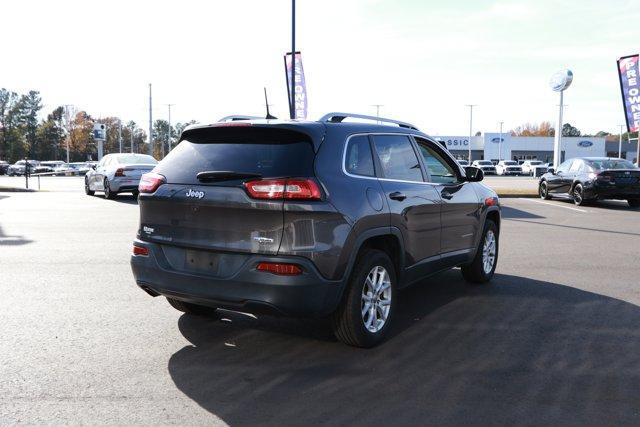 used 2018 Jeep Cherokee car, priced at $13,990