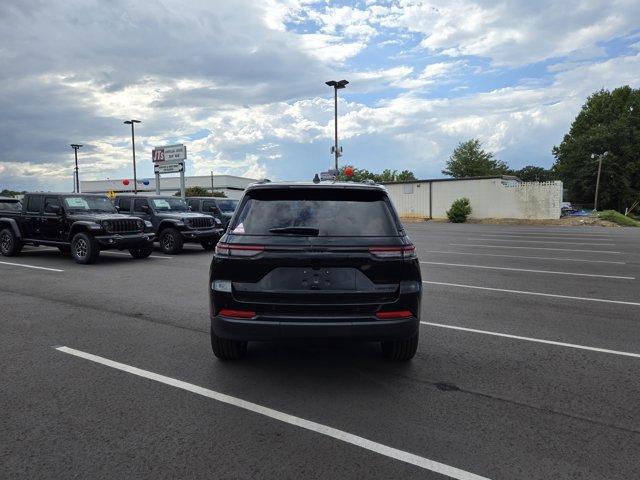 new 2025 Jeep Grand Cherokee car, priced at $52,605